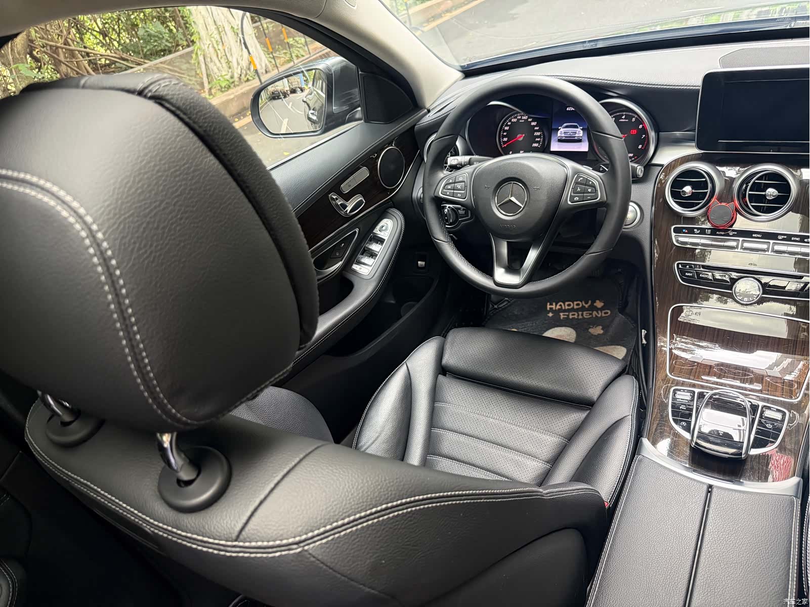 Mercedes-Benz C-Class, 2016 11