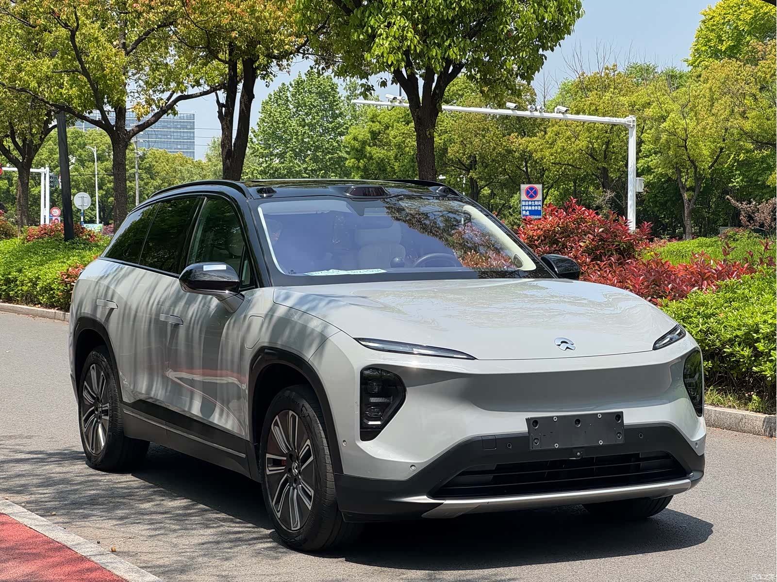 NIO ES7, 2022 4