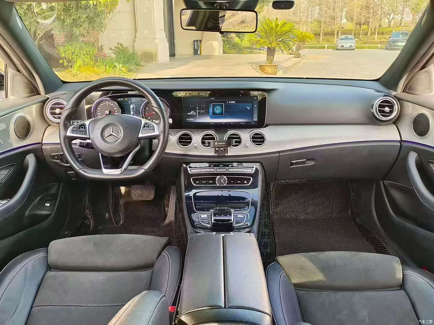 Mercedes-Benz E-Class, 2017 все фото