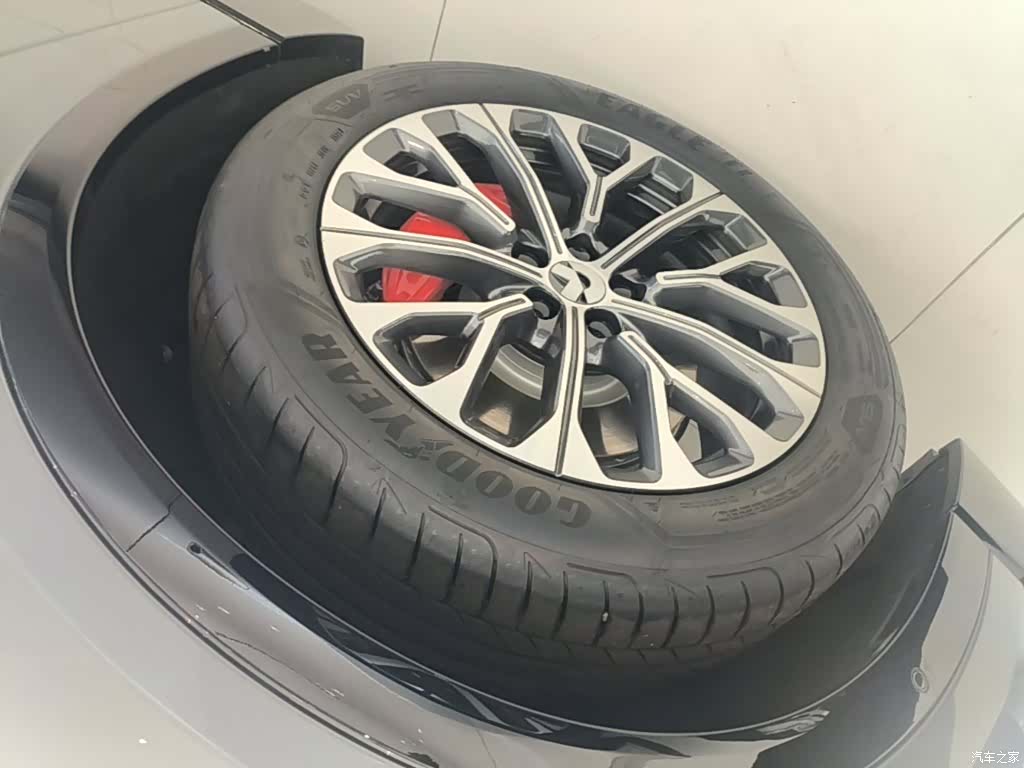 NIO ES6, 2025 23