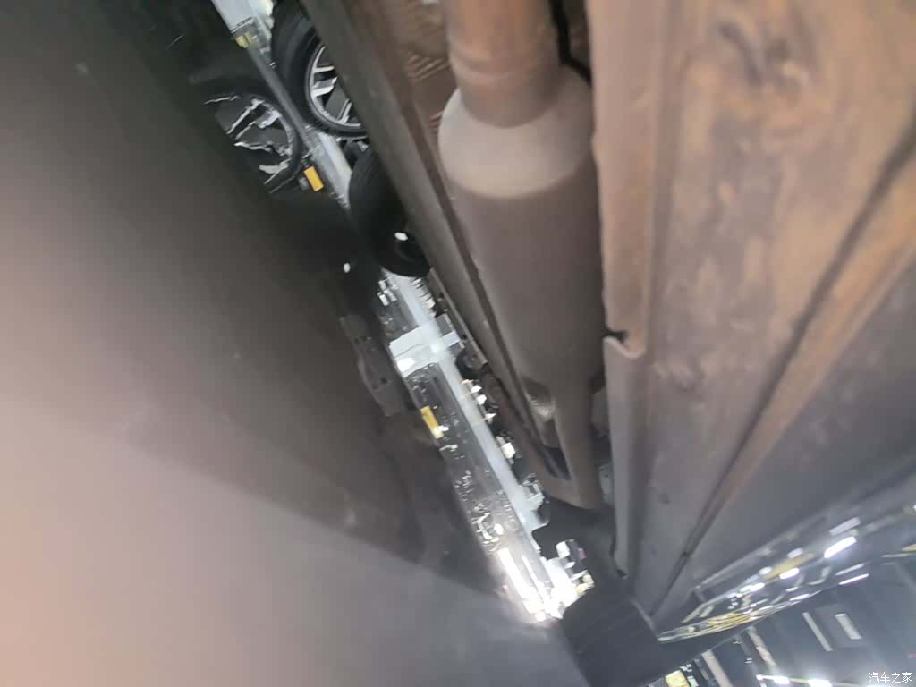 Li Auto L8, 2023 21