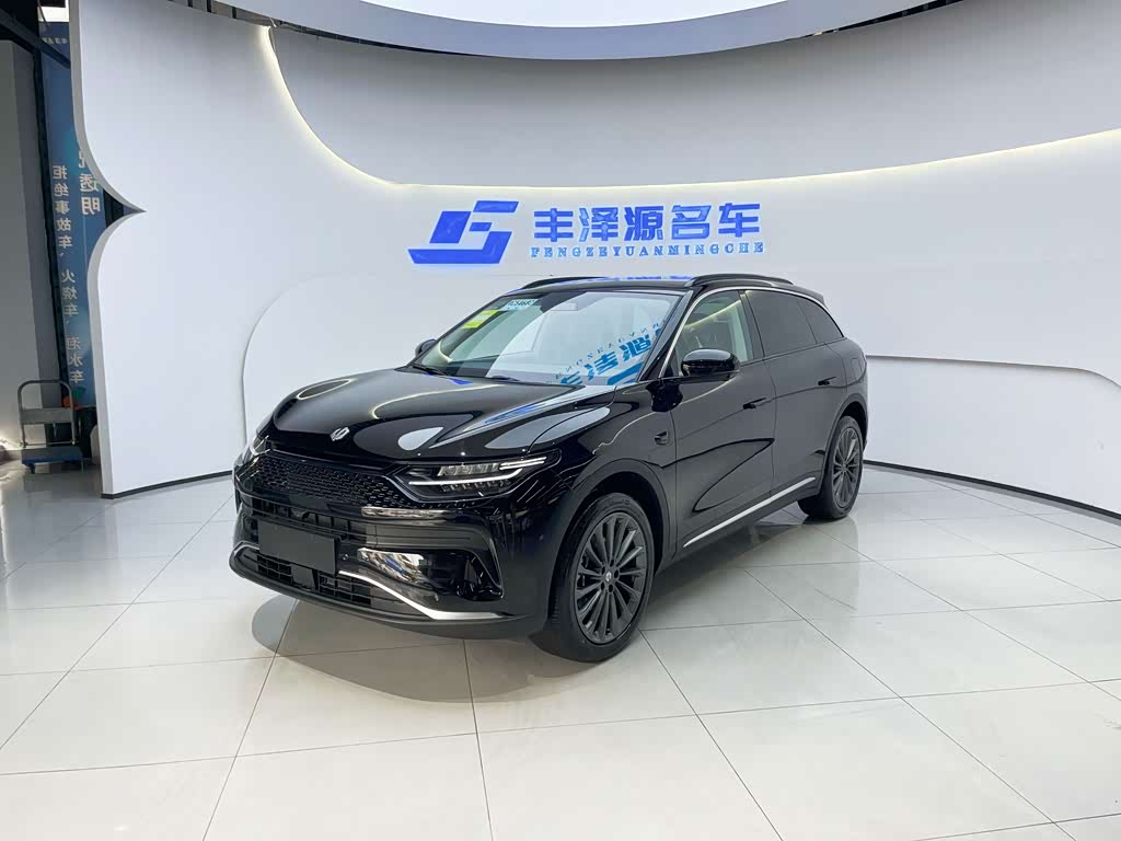 Leapmotor C11