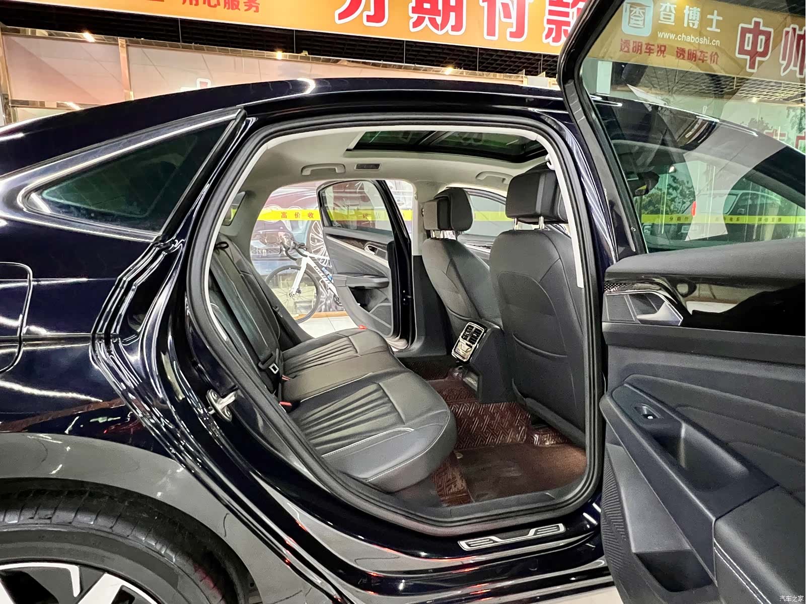 Volkswagen Passat, 2024 14