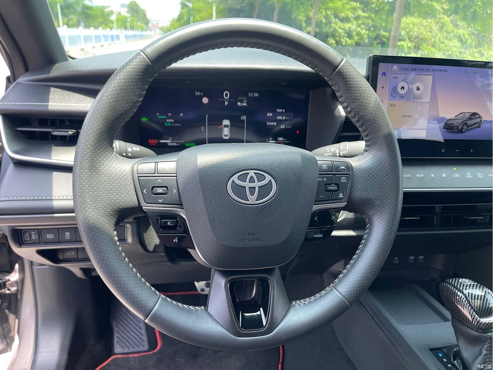 Toyota Camry, 2025 22