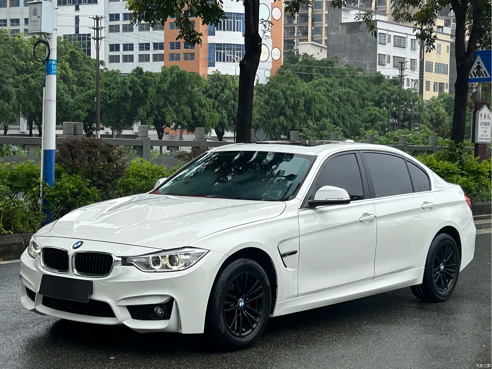 BMW 3 Series, 2013 1