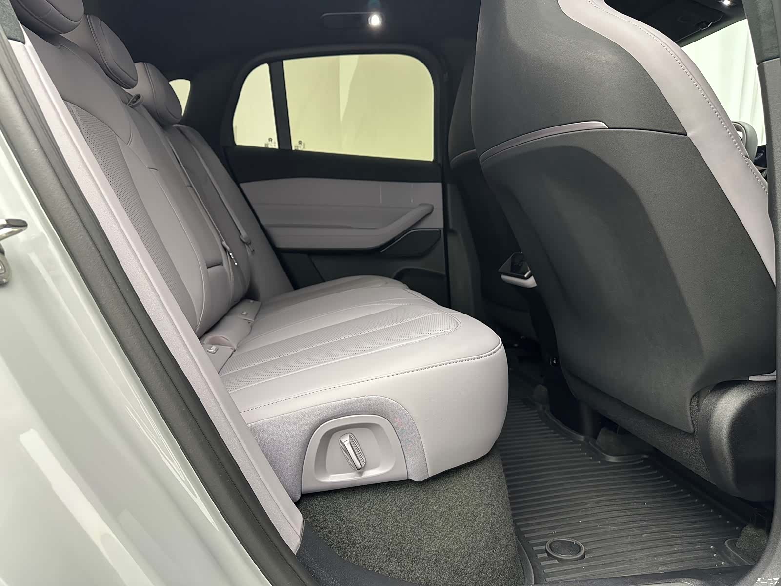 NIO EC6, 2025 16