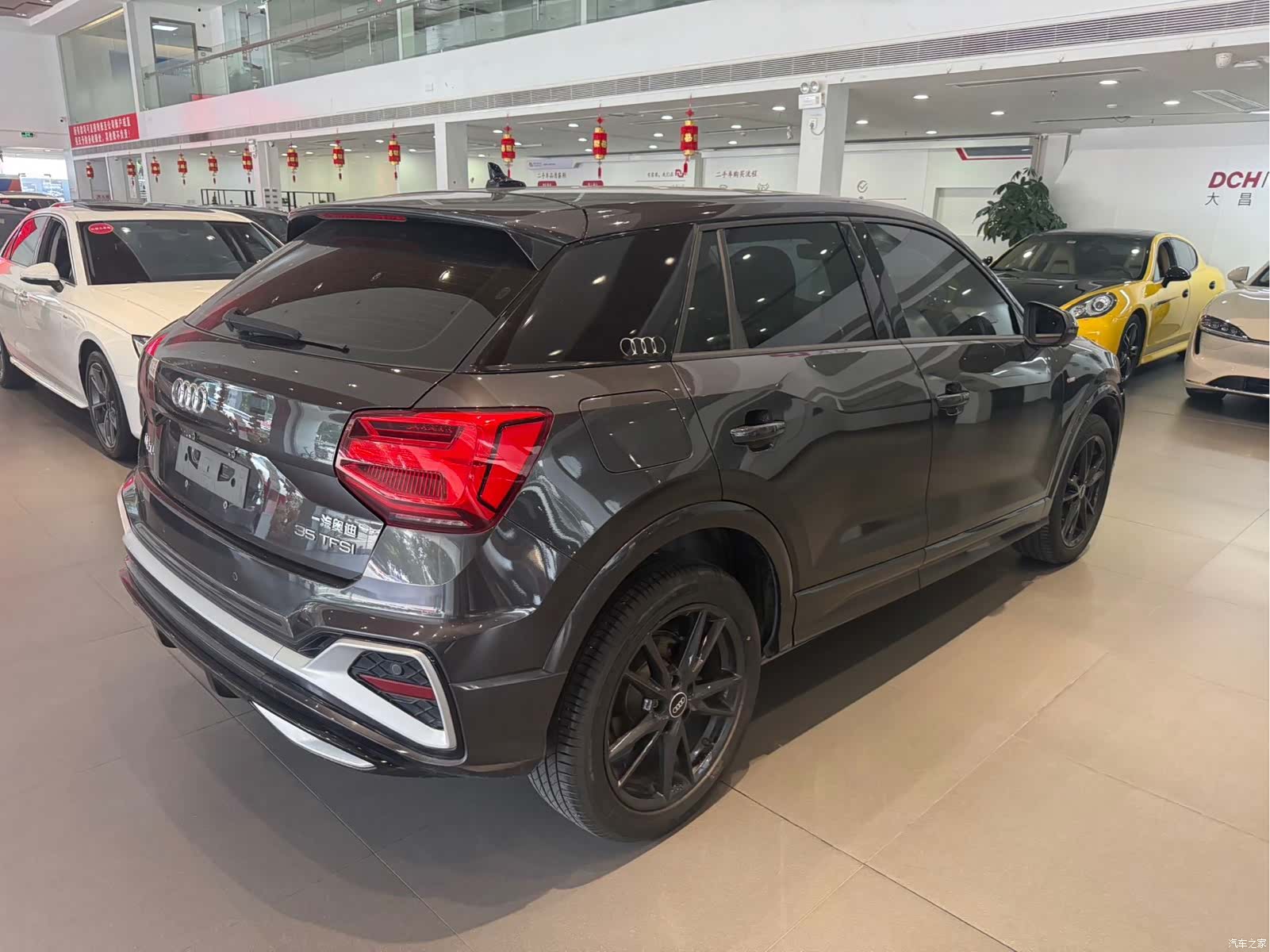 Audi Q2L, 2022 4