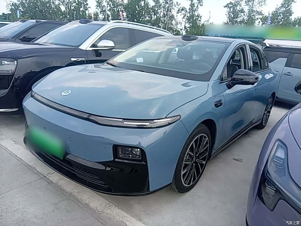 Leapmotor B01, 2025 2