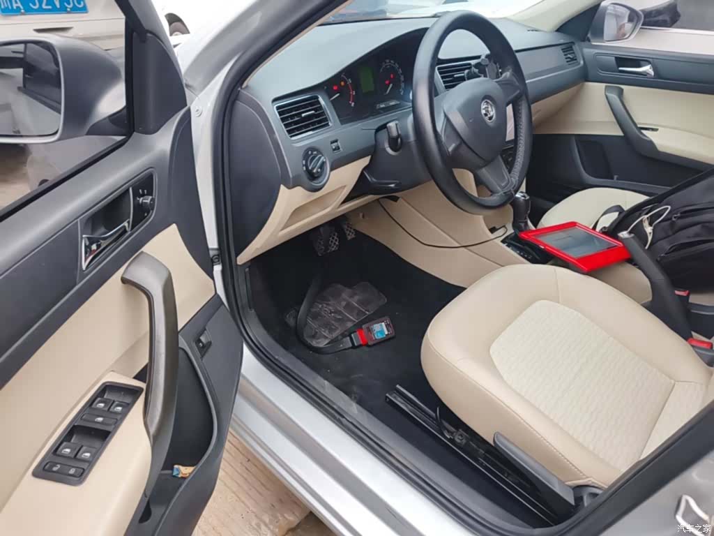 Skoda Rapid, 2017 16