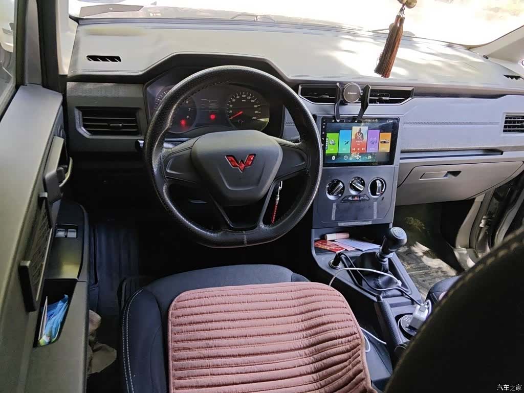 Wuling Hongguang, 2022 3