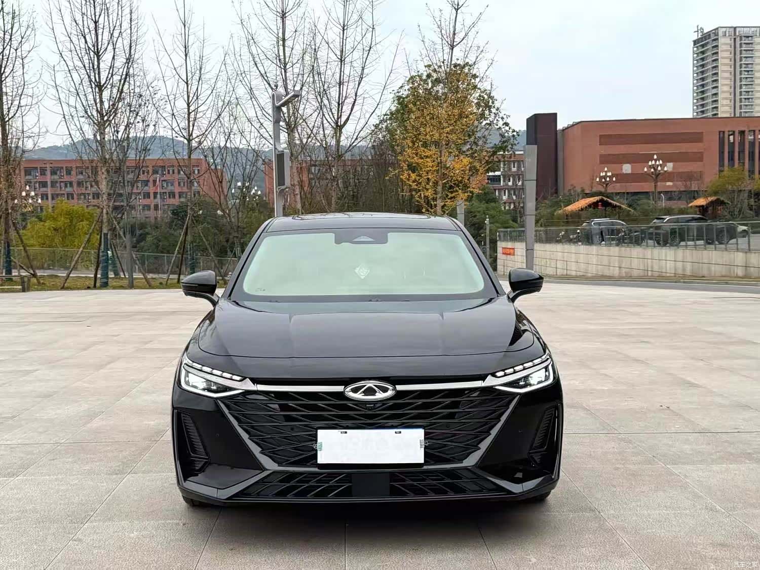 Chery Arrizo 8, 2022 3