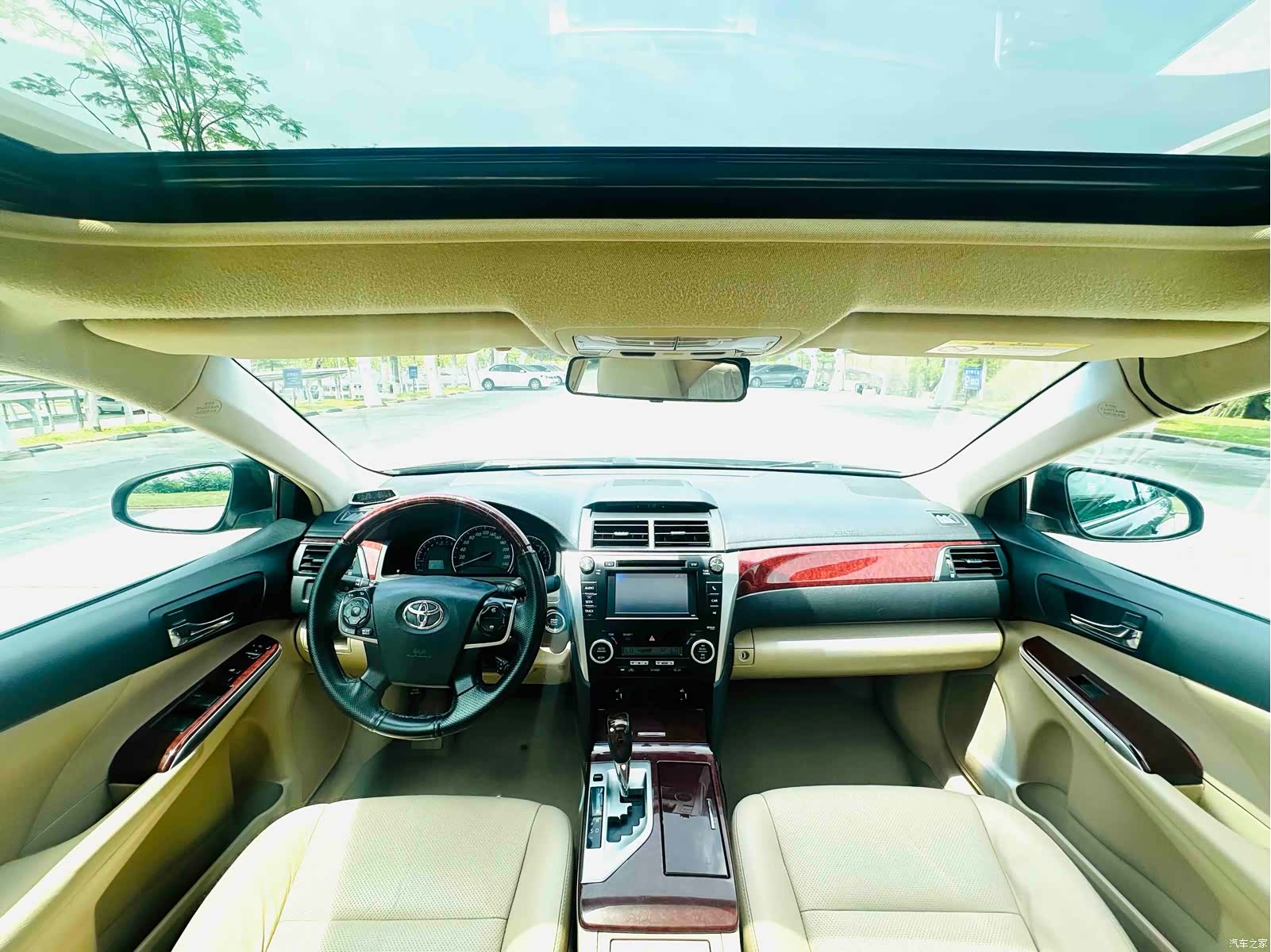 Toyota Camry, 2012 14