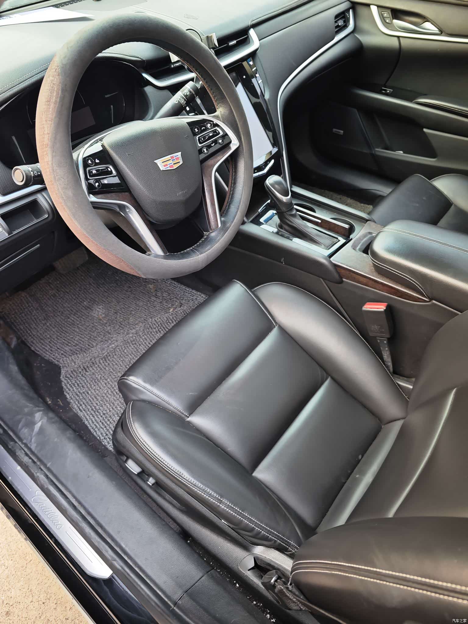 Cadillac XTS, 2018 2