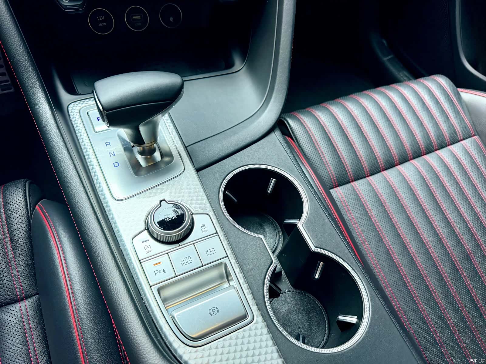 Genesis G70, 2023 16