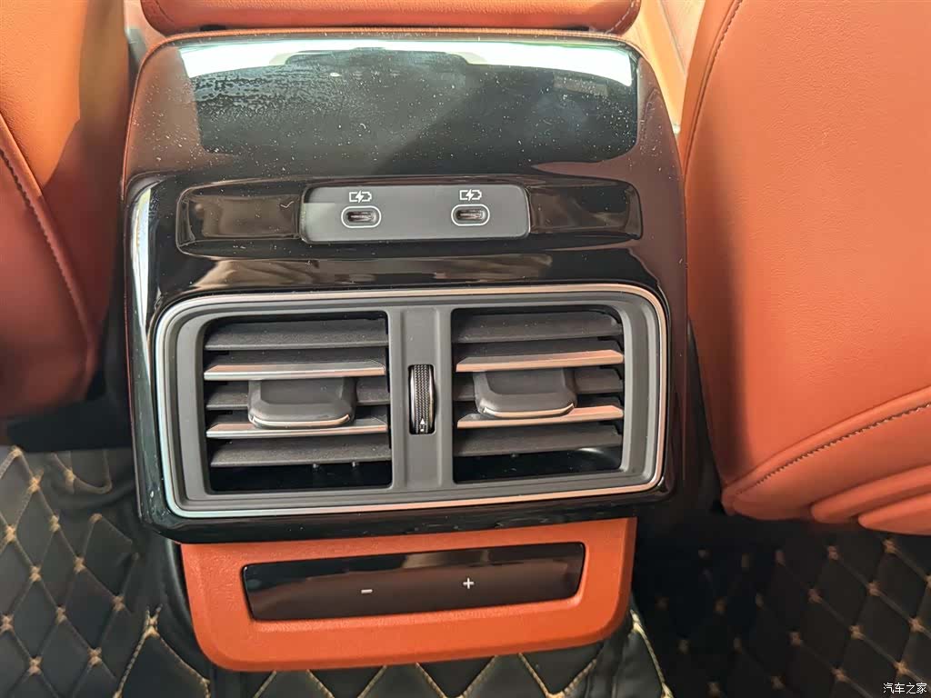 Audi Q5L, 2026 21