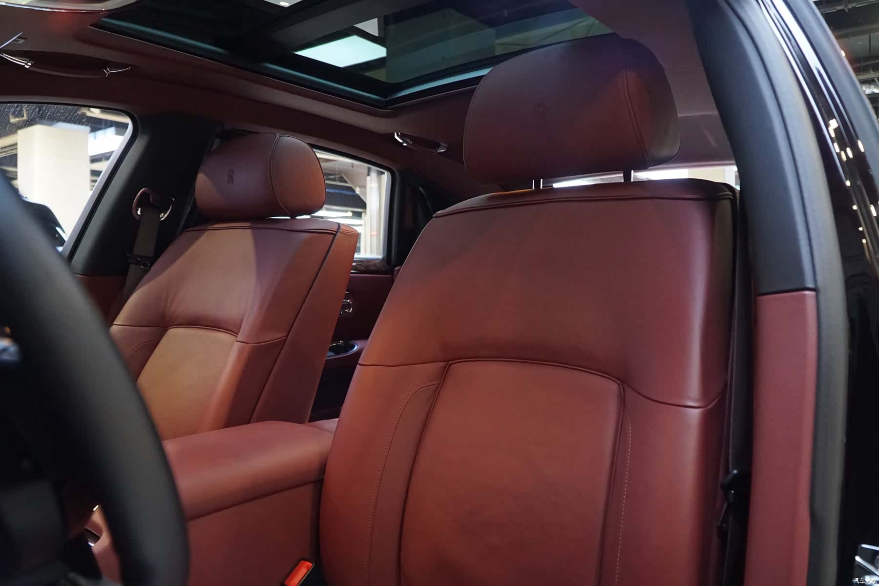 Rolls-Royce Ghost, 2014 7