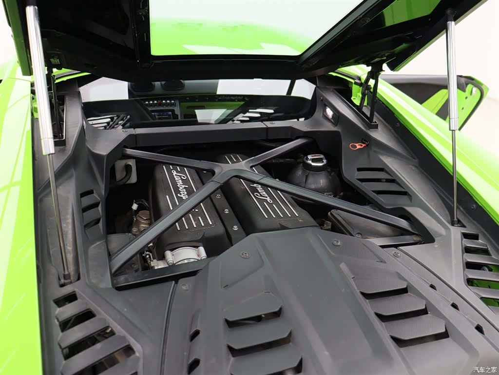 Lamborghini Huracán, 2021 13