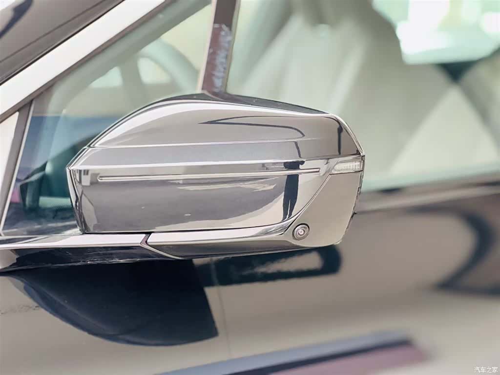 BMW iX, 2023 8