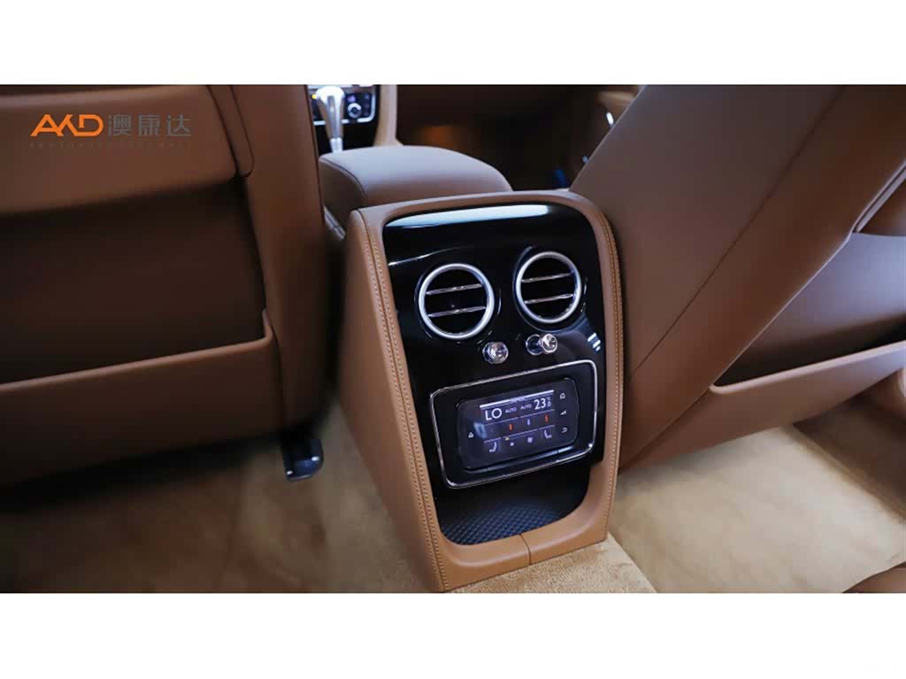 Bentley Flying Spur, 2019 9