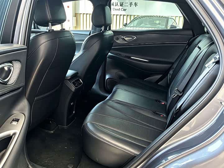 BYD Sealion 06 2025 DM-i 205 ling hang Pro ban