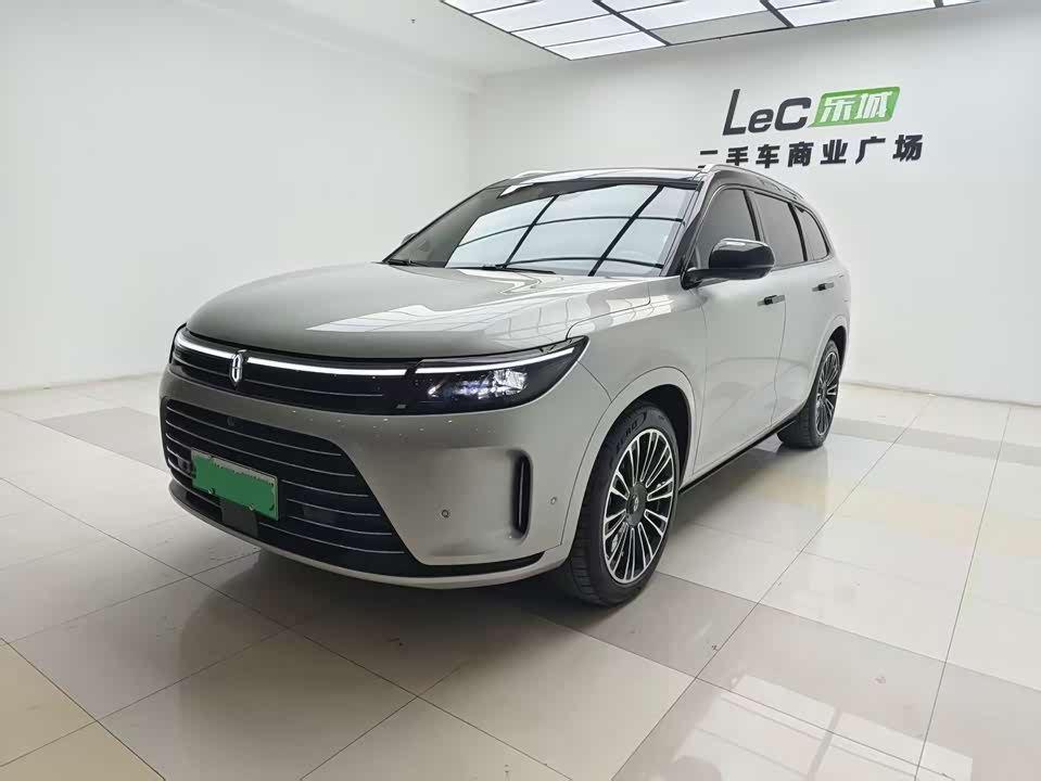 AITO Ask the world M7