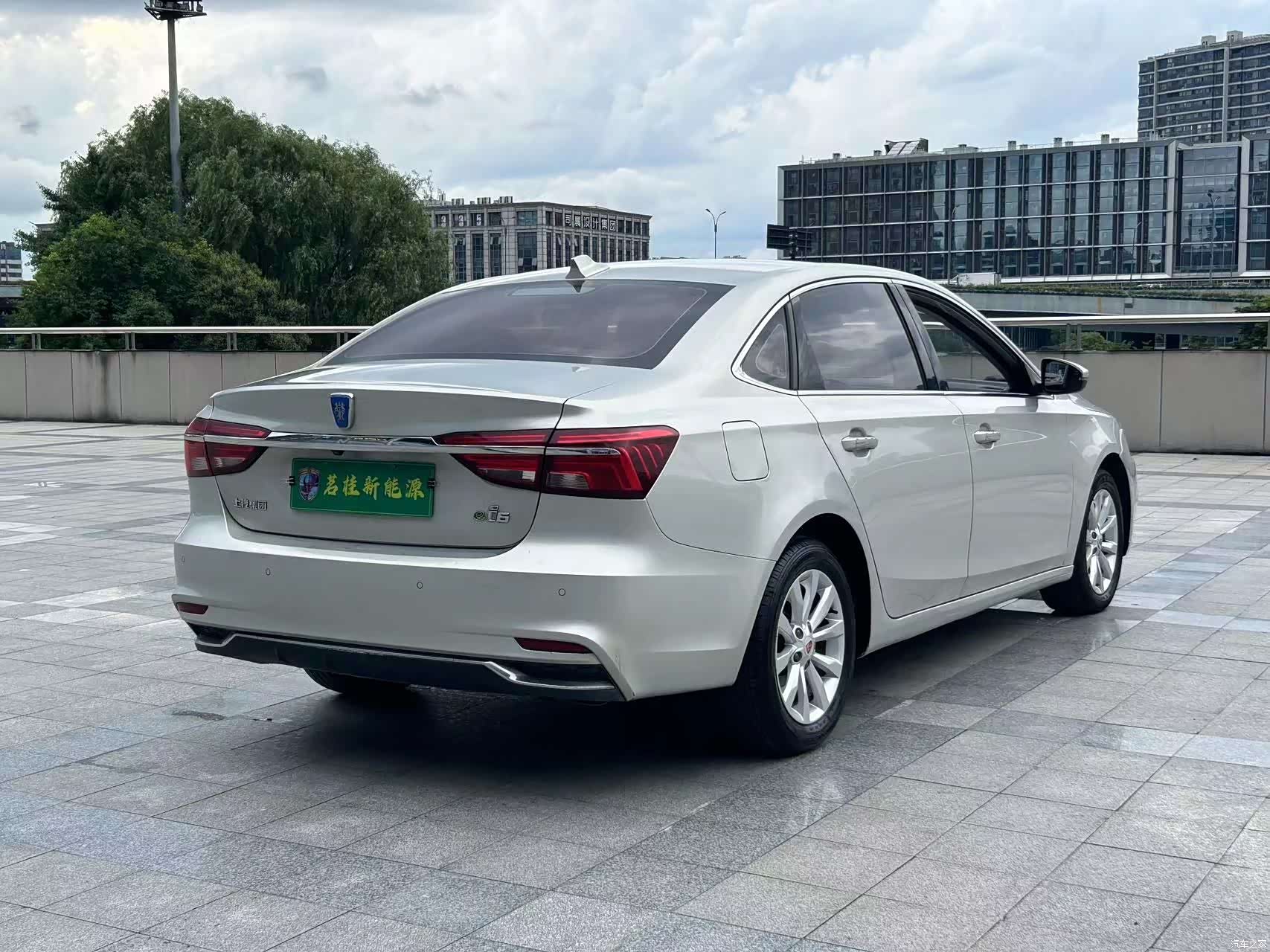 Roewe i6, 2018 все фото