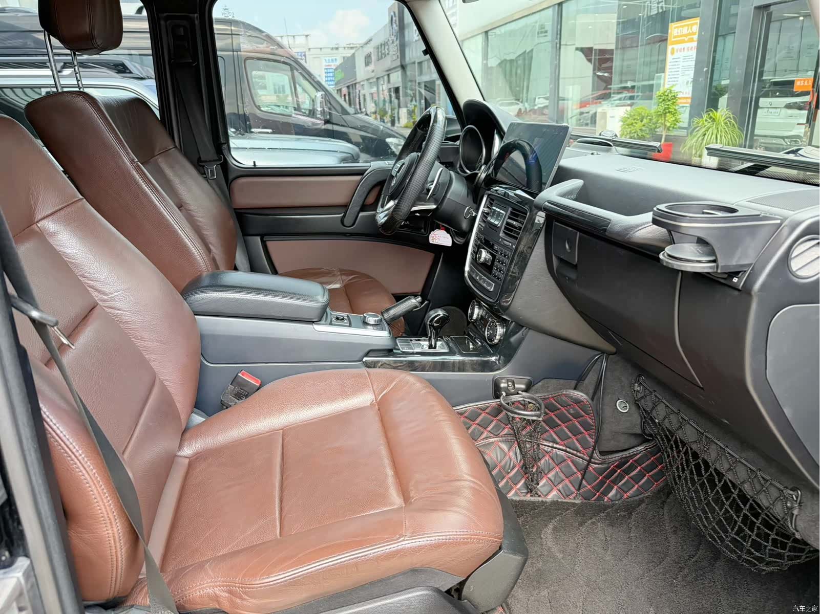 Mercedes-Benz G-Class, 2017 12