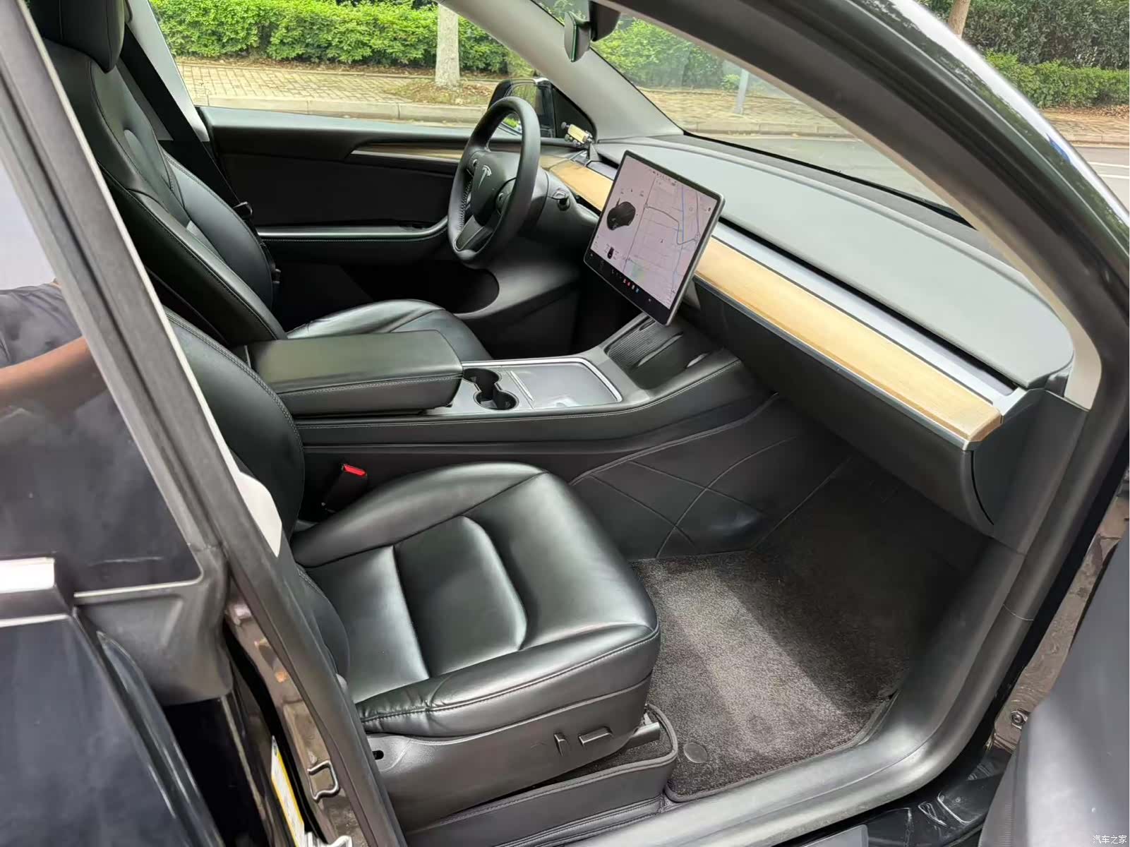 Tesla Model Y, 2021 8