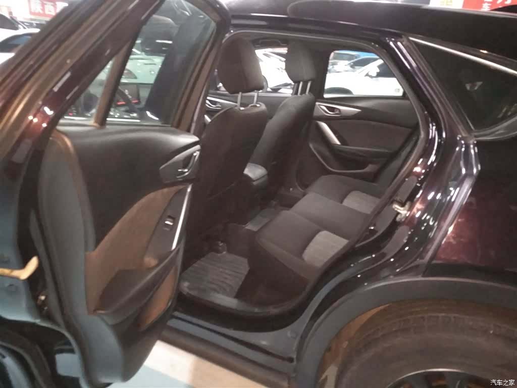 Mazda CX-4, 2018 13