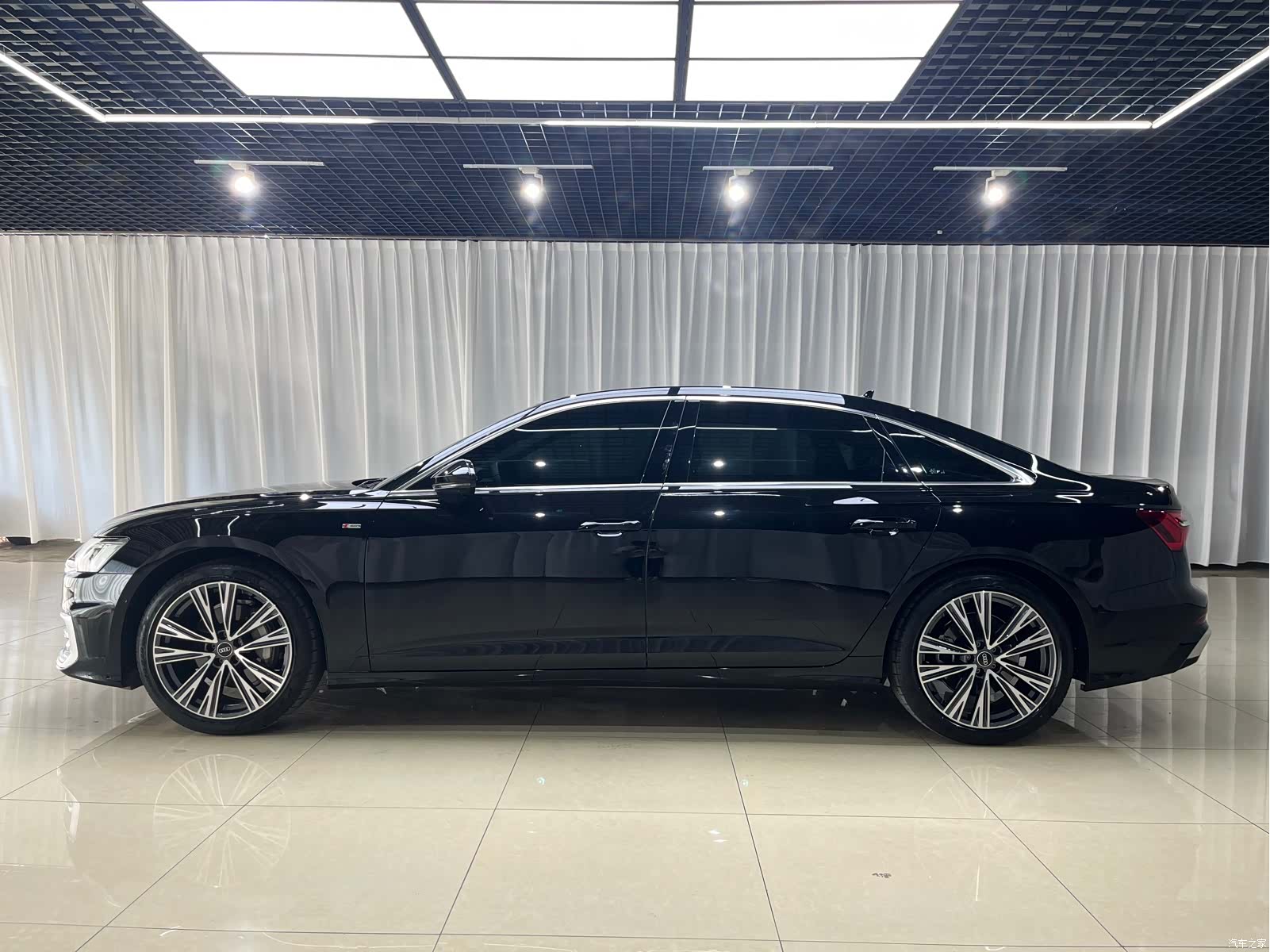 Audi A6L, 2024 4