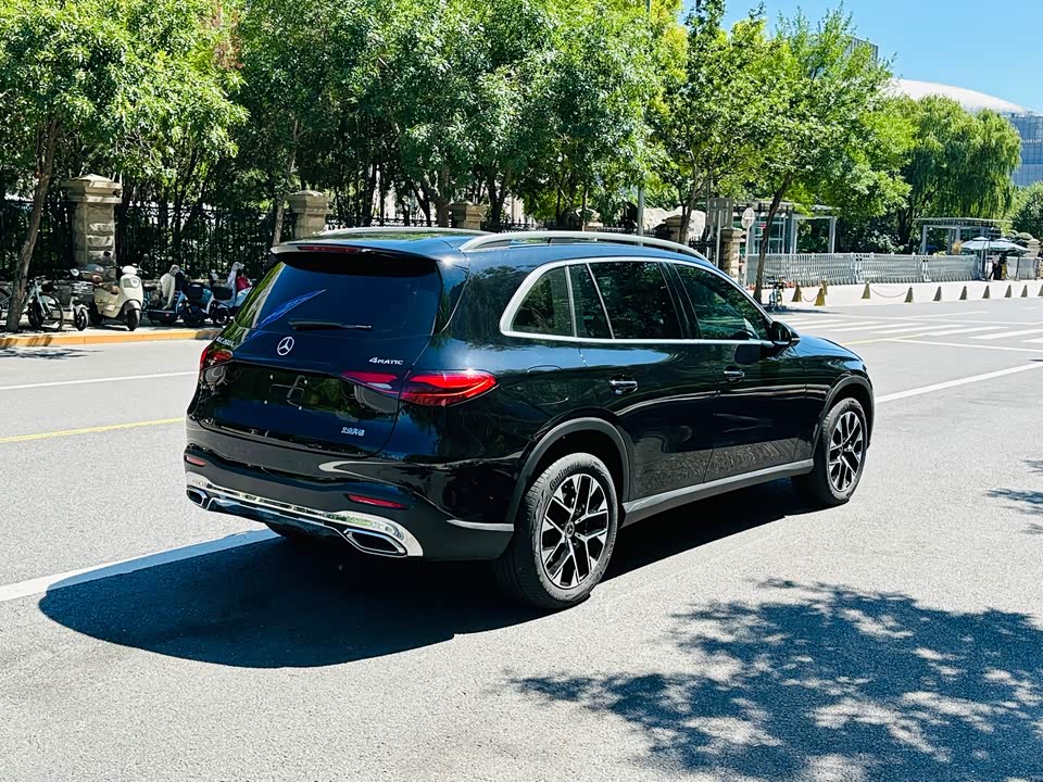 Mercedes-Benz GLC Mercedes-Benz GLC