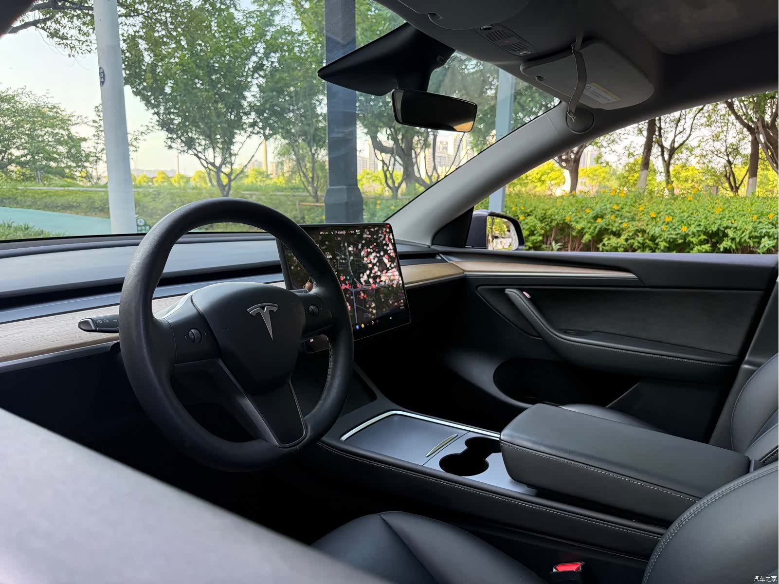 Tesla Model Y, 2021 7