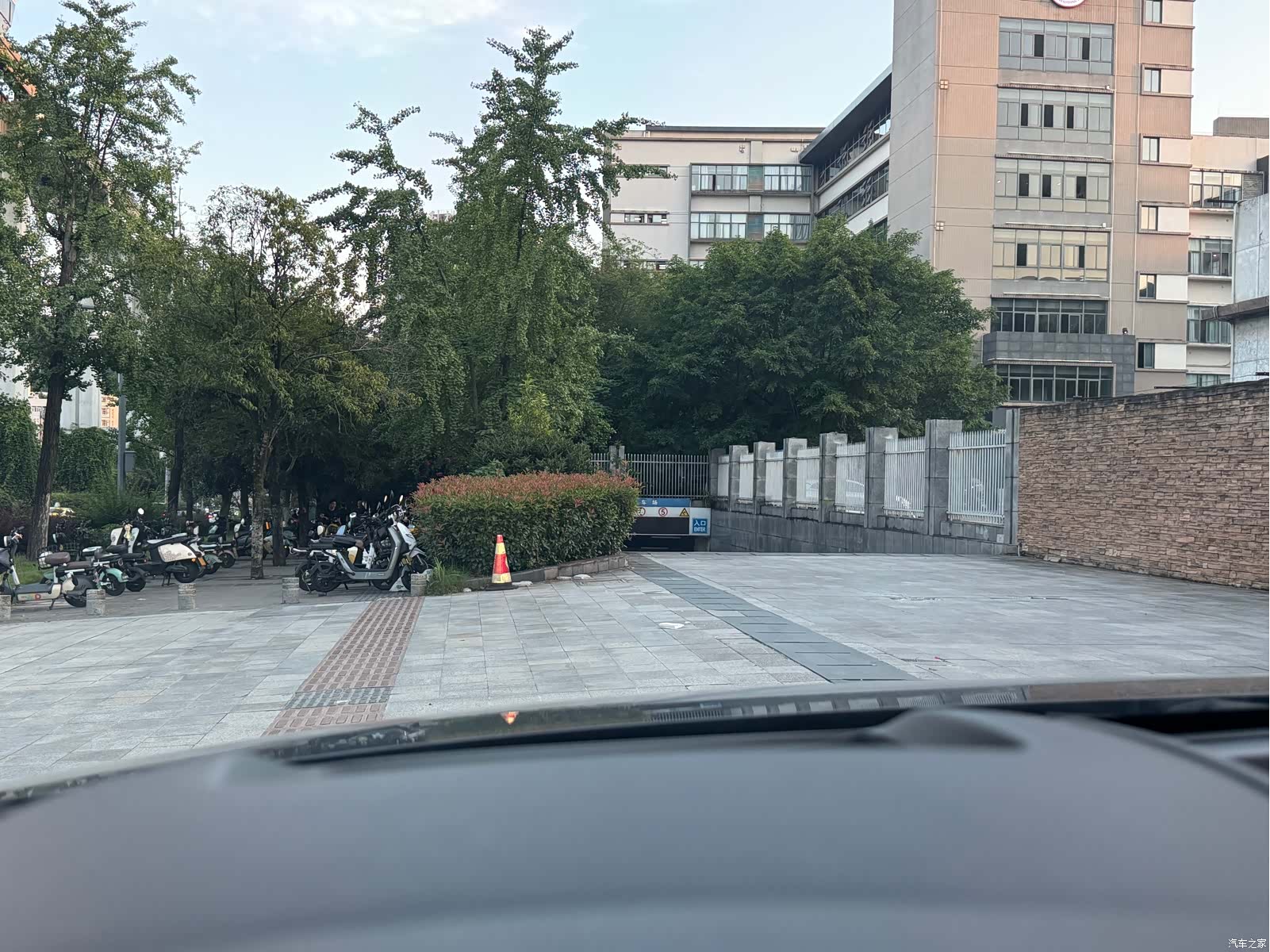 Mazda CX-8, 2019 12