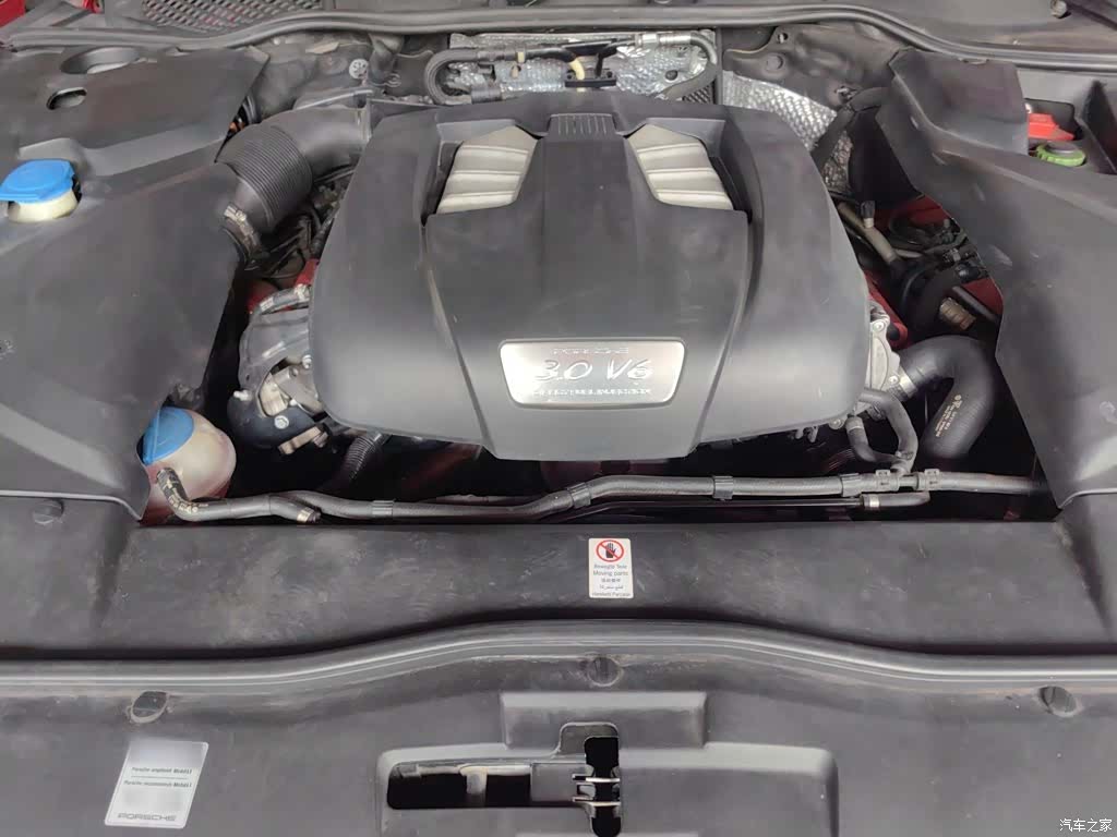 Porsche Cayenne, 2016 13