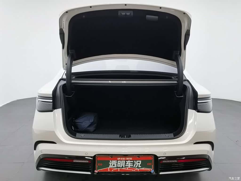 BYD Seal, 2025 16