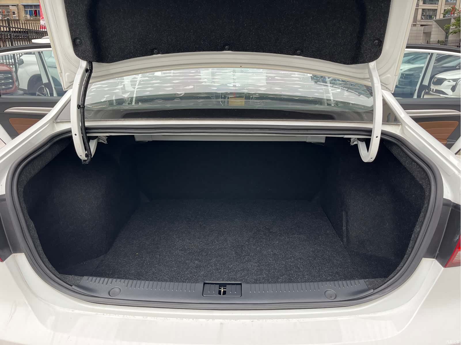 Roewe i6, 2018 17