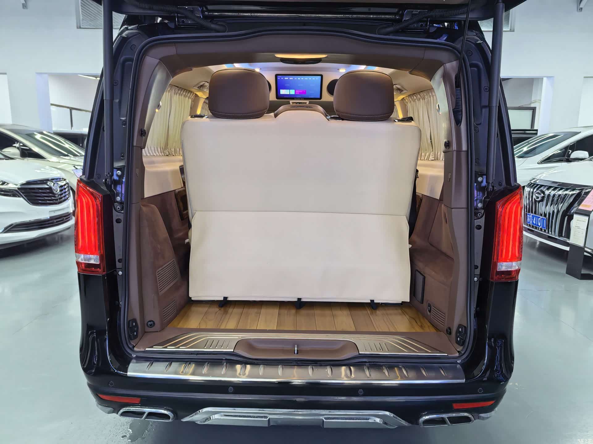 Carlsson V-Class, 2019 18