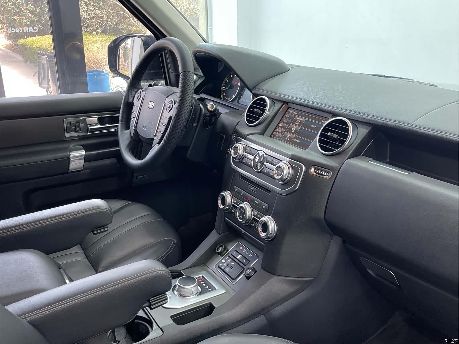Land Rover Discovery, 2019 10