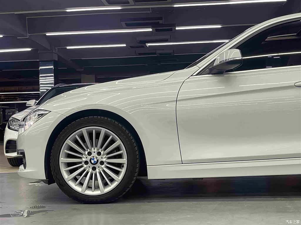 BMW 3 Series, 2018 7