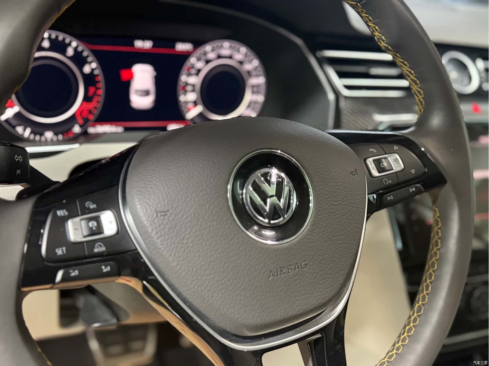 Volkswagen CC, 2018 6