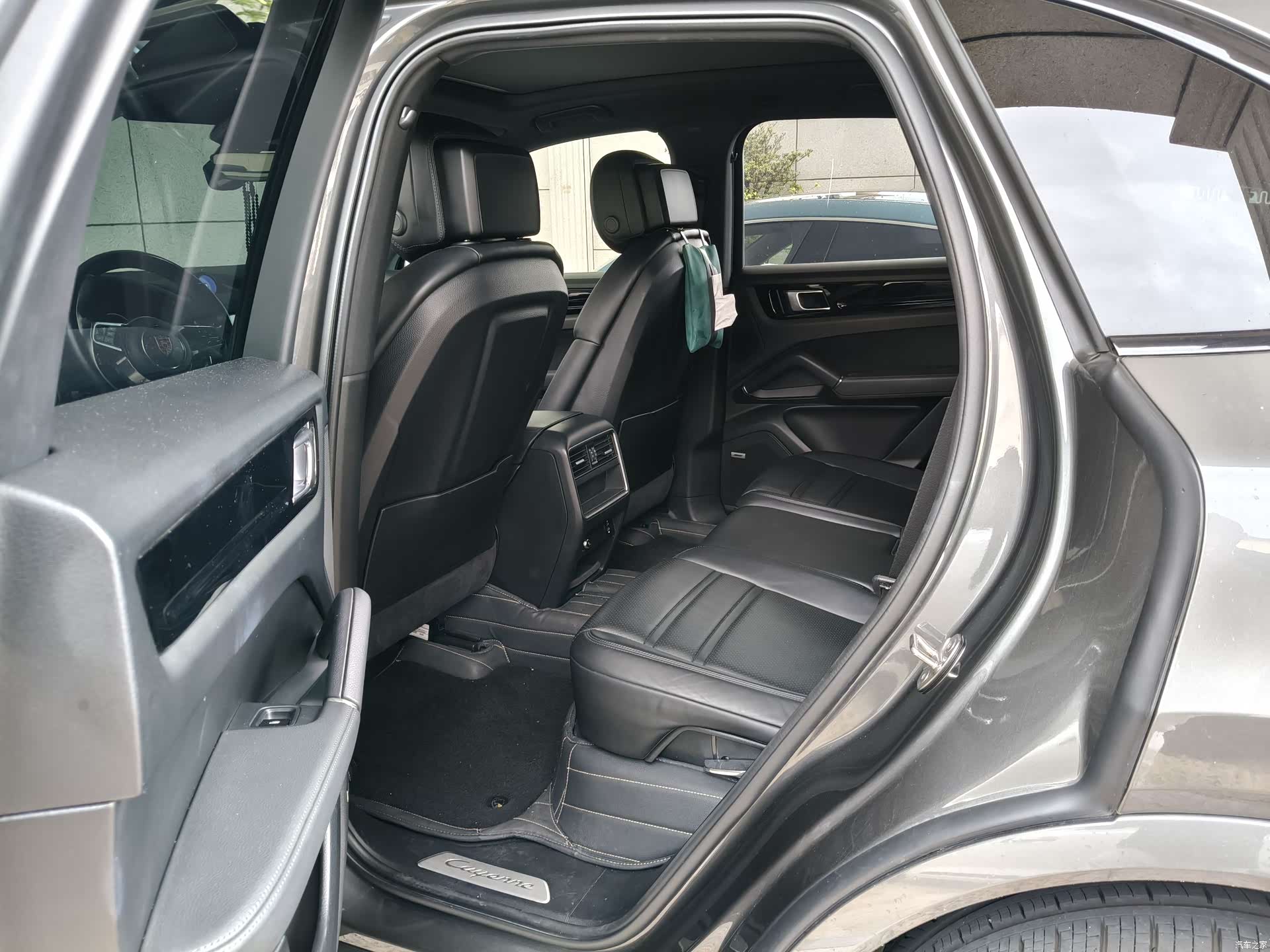 Porsche Cayenne, 2020 7