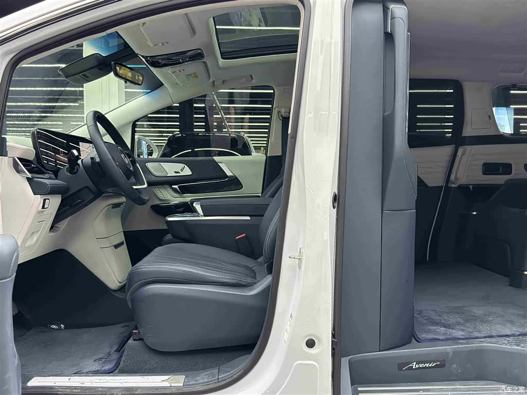 Buick Century, 2023 6