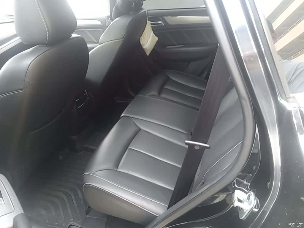 Roewe RX5, 2020 17