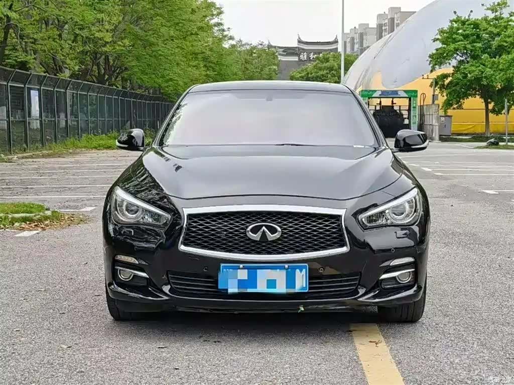 Infiniti Q50L, 2016 2