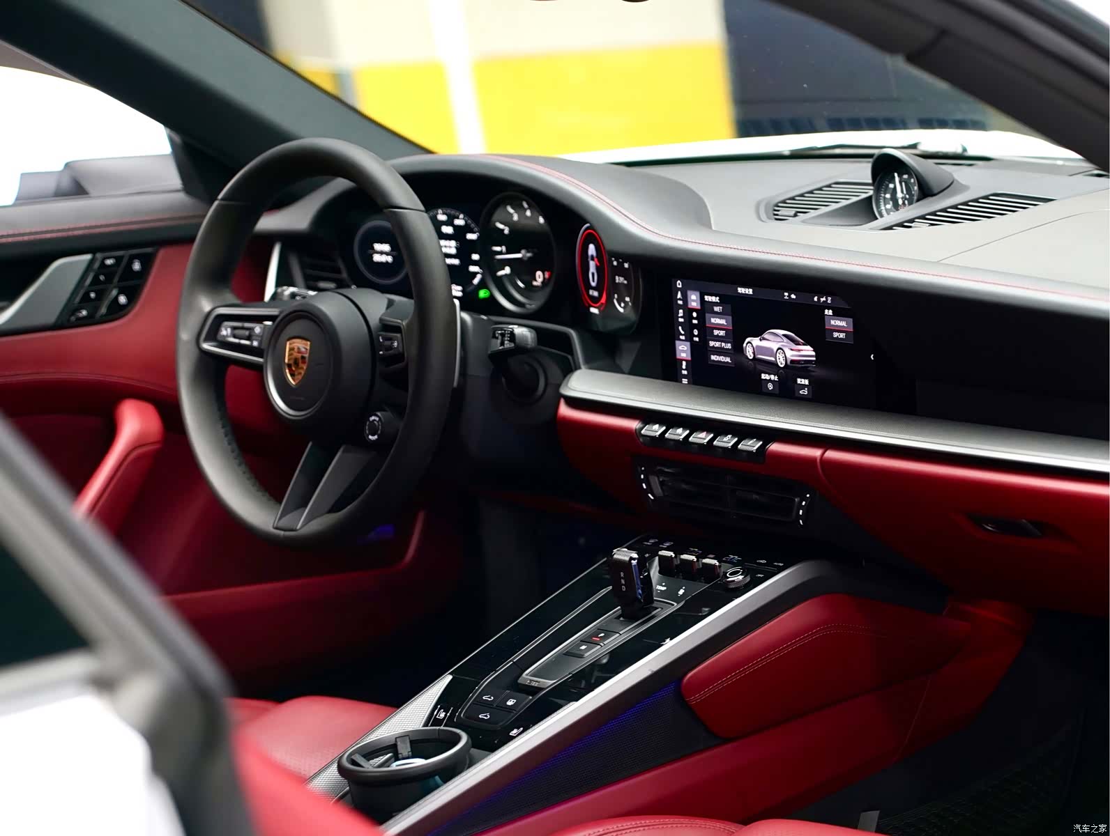 Porsche 911, 2020 10