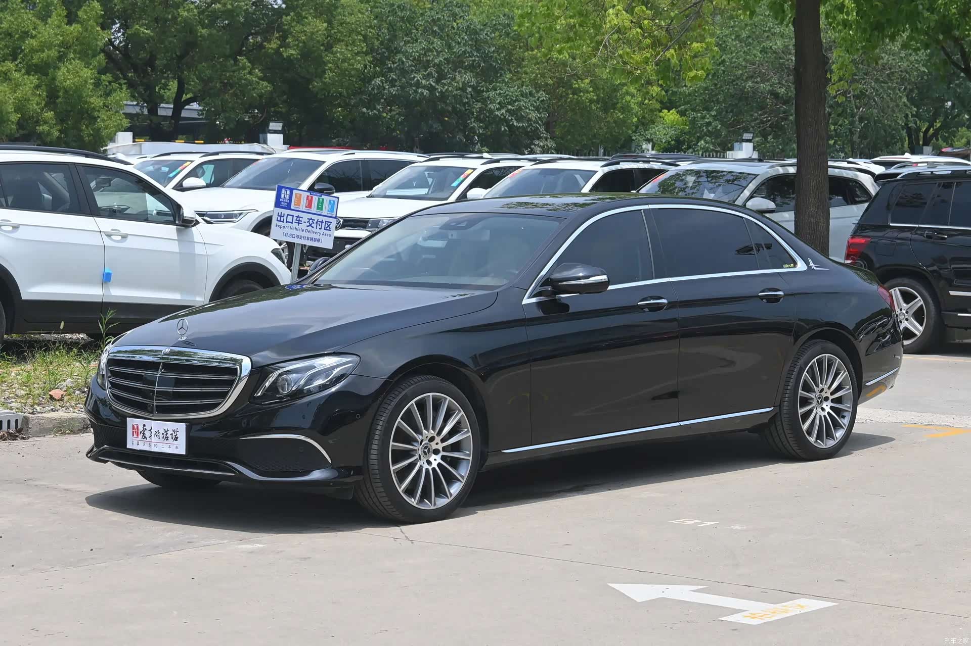 Mercedes-Benz E-Class, 2017 1