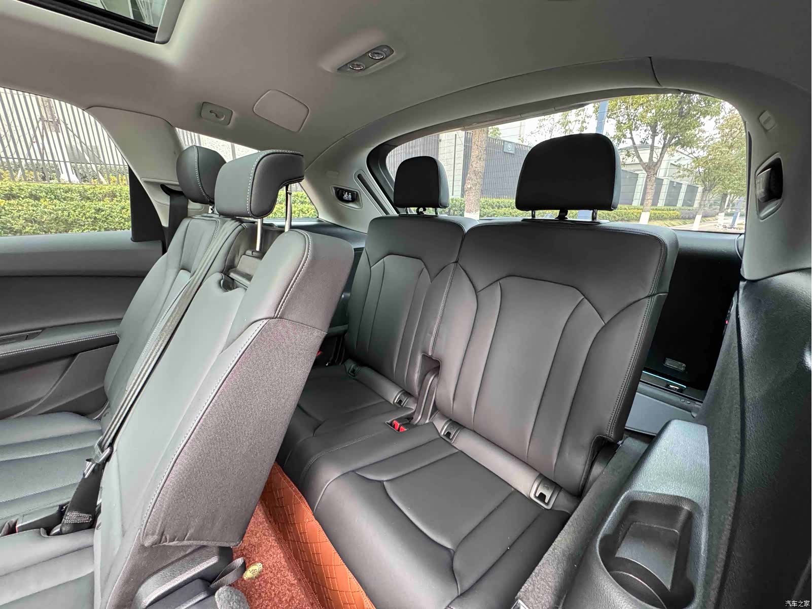 Audi Q7, 2024 6