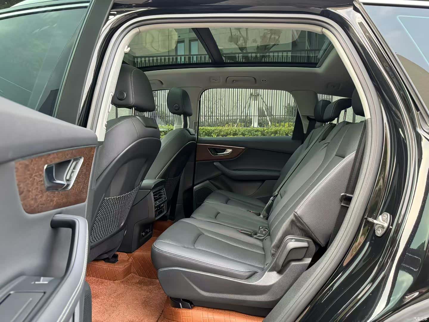Audi Q7, 2024 12