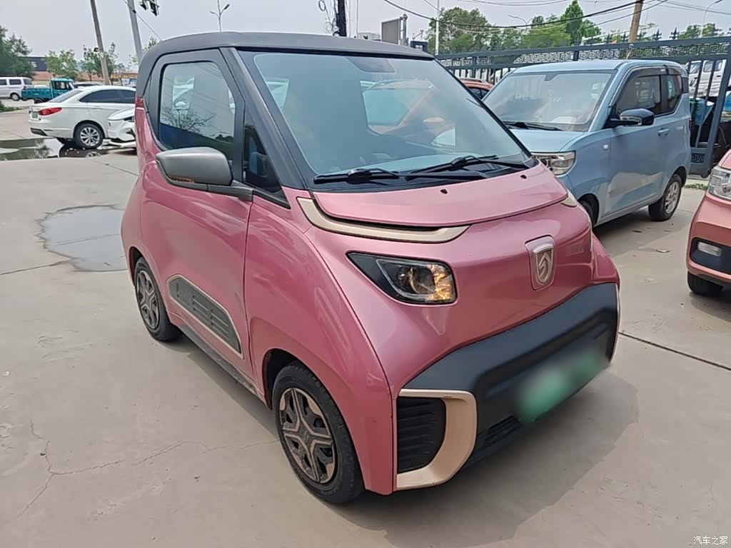 Wuling E200, 2021 4