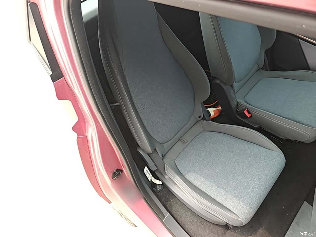 Wuling E200, 2021 25